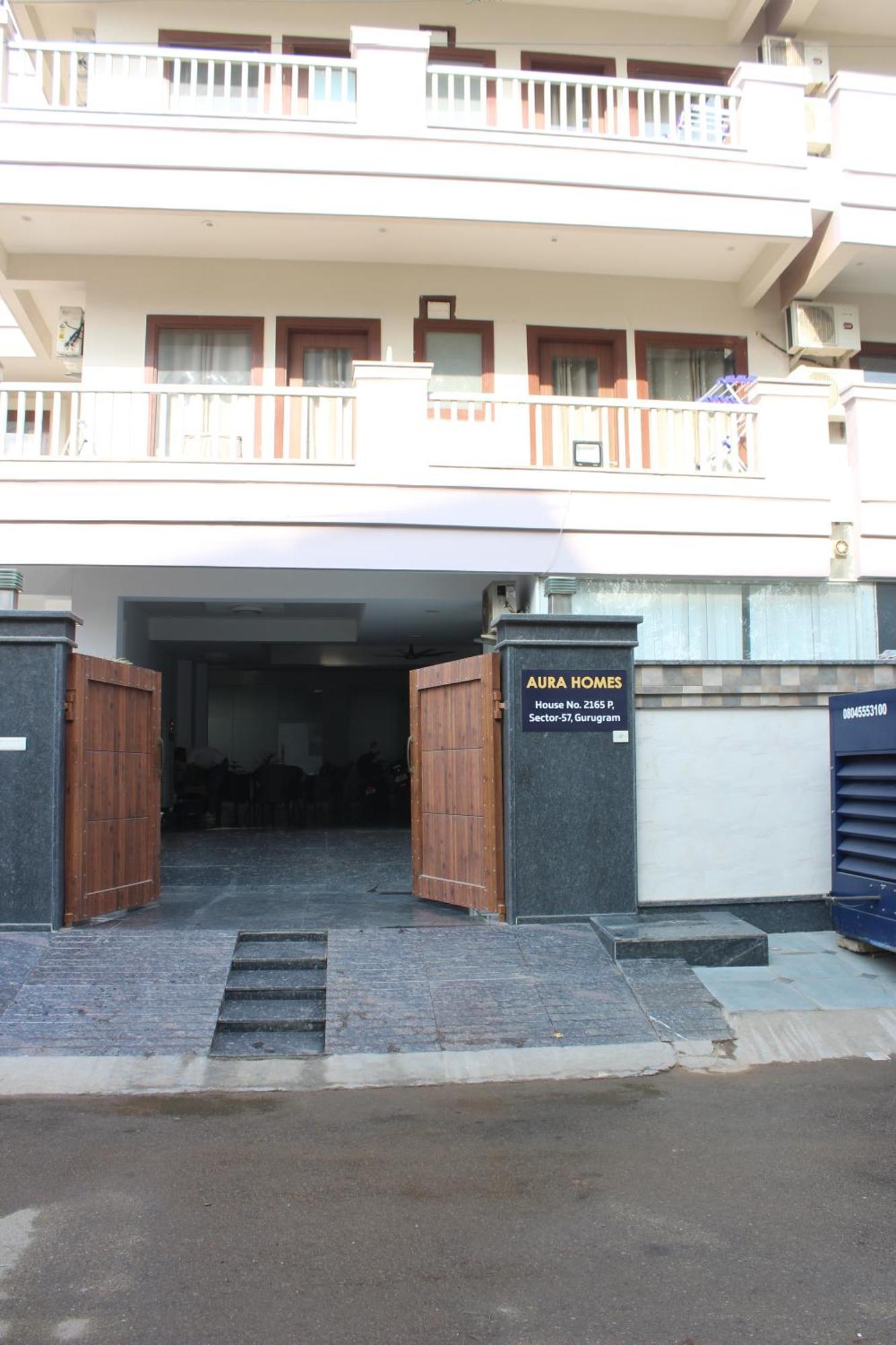Aura Luxury Studio I Couple Friendly I Near Golf Course Road, Sector 57, Gurgaon Exterior foto
