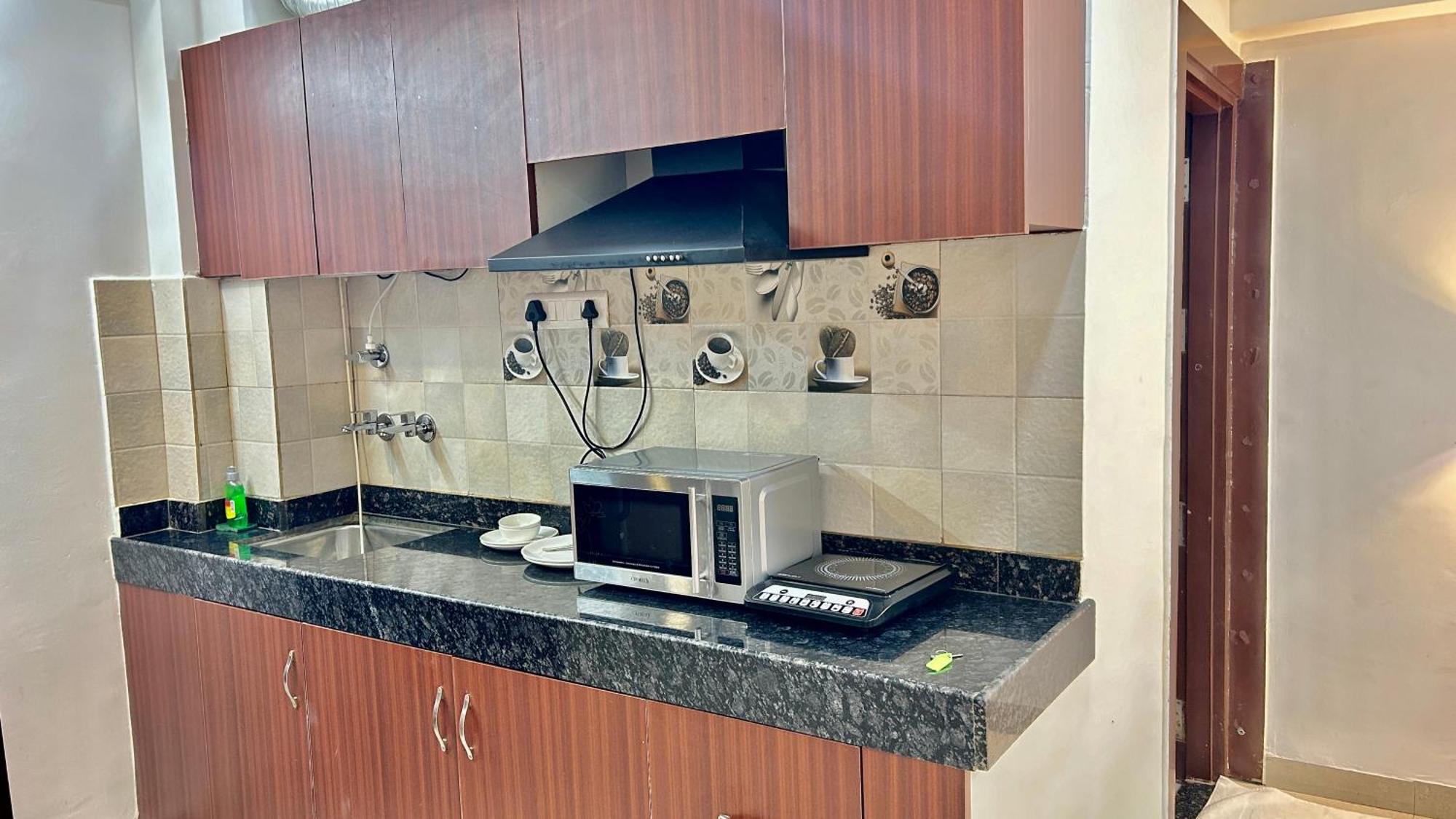 Aura Luxury Studio I Couple Friendly I Near Golf Course Road, Sector 57, Gurgaon Exterior foto